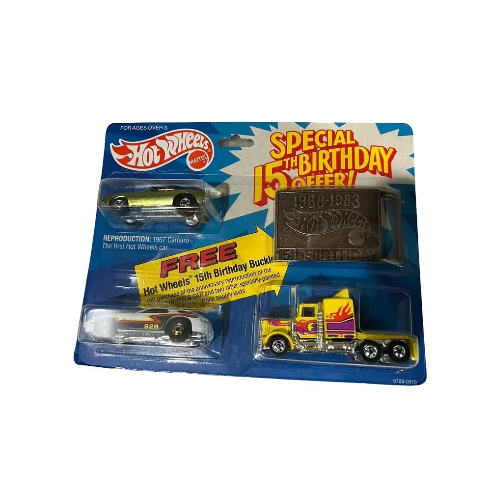 1983 Hot Wheels 15th Birthday 3-Car Set Camaro P-928 Long Shot Buckle NEW